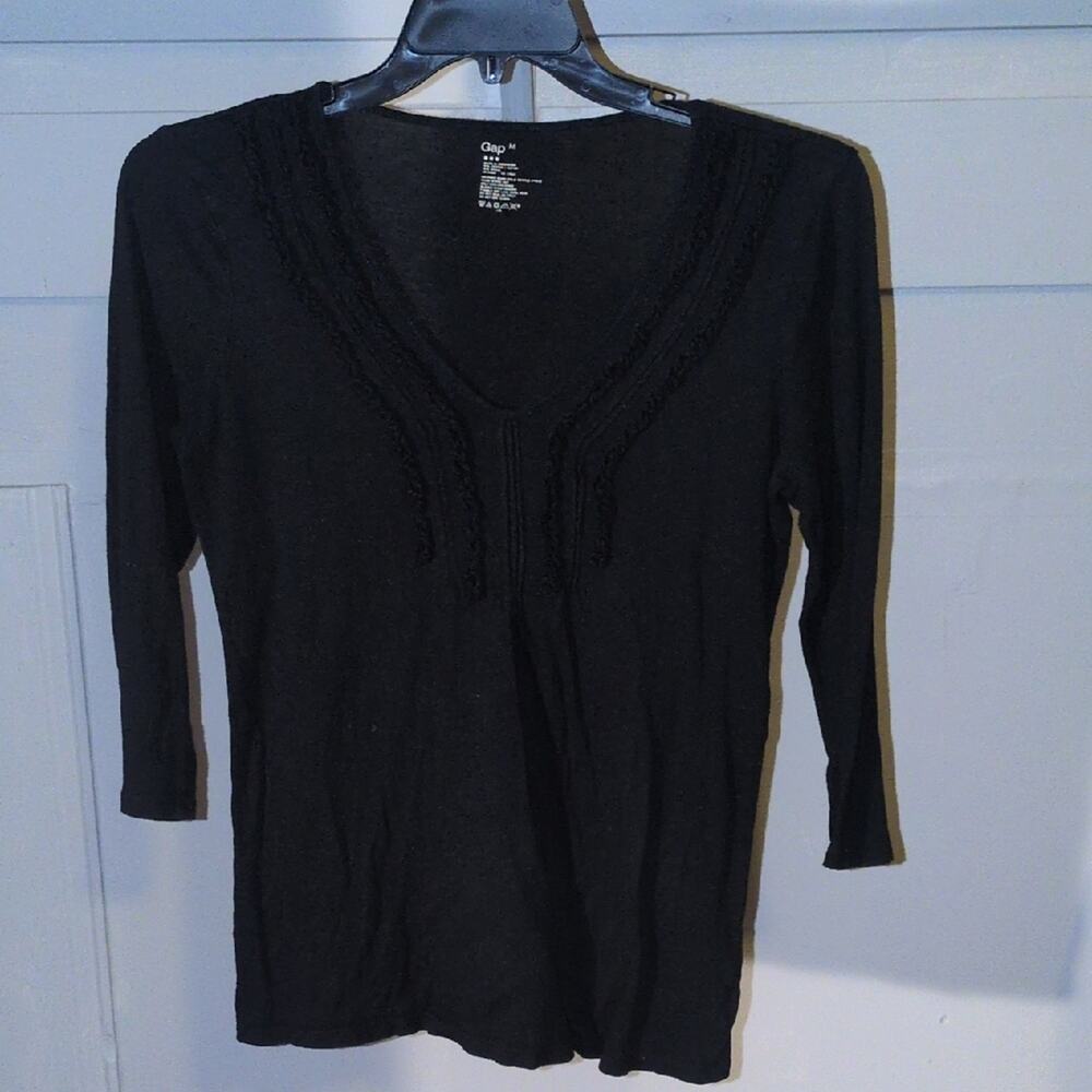 GAP Black Fitted 3/4 Sleeve Blouse